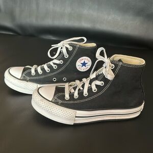 Kid’s gently used Converse. Size 3.